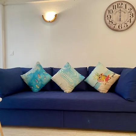 Appartamento Comfortable With 2 Bedrooms And Pool Torrevieja