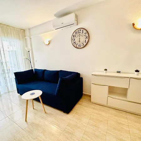 Appartamento Comfortable With 2 Bedrooms And Pool Torrevieja