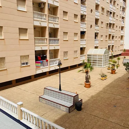 Apartman Mar&sol With 2 Bedroom And Pool Torrevieja